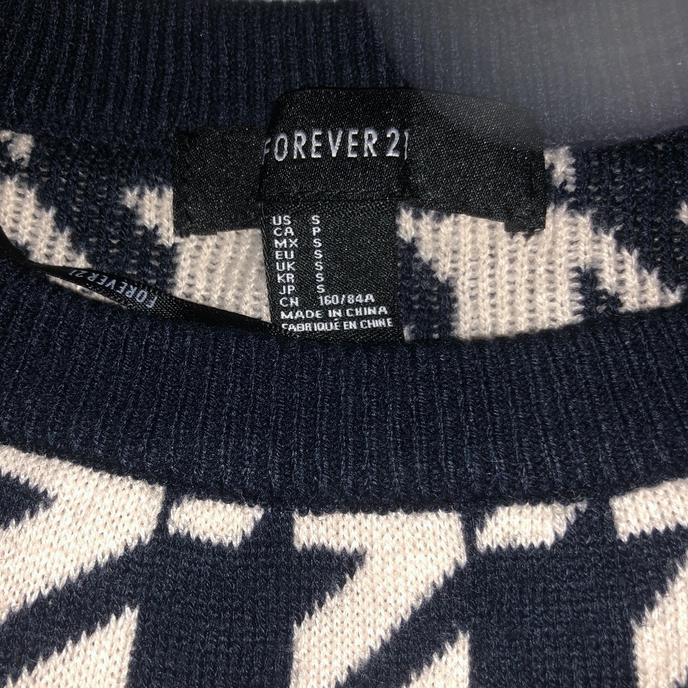 Houndstooth Sweater - image 2